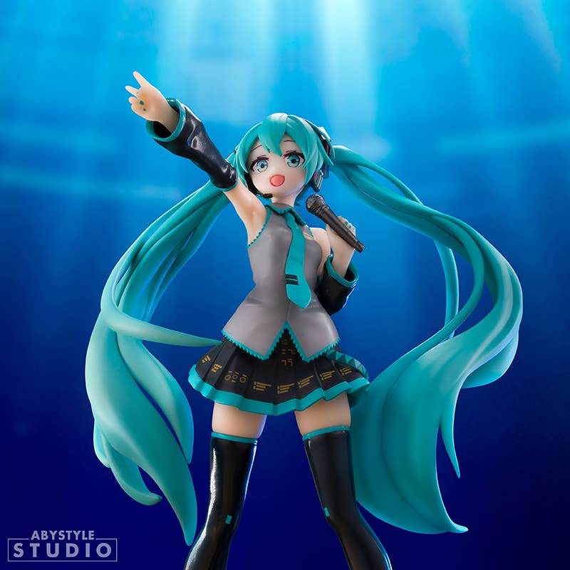 Hatsune Miku - Figurine - Shop Cool Tricks
