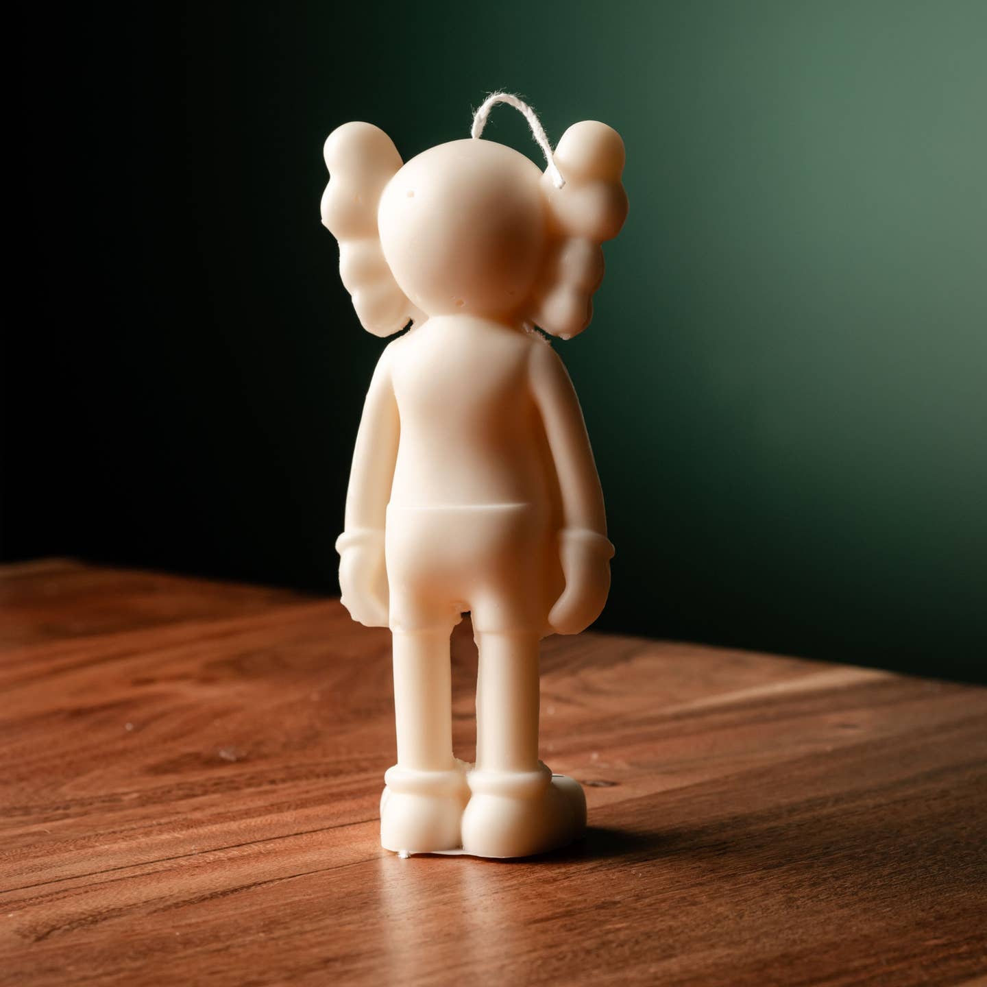 Kaws Companion (Standing) Candle - Artists Impression