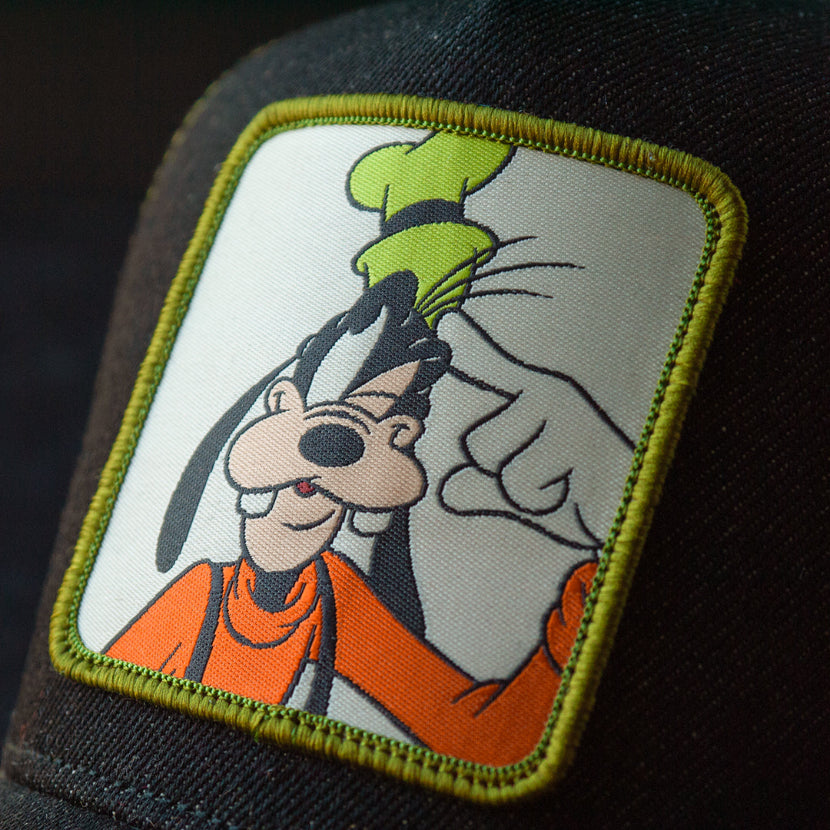 OVERLORD x Disney - Mickey & Friends - Goofy (Classic) - Shop Cool Tricks