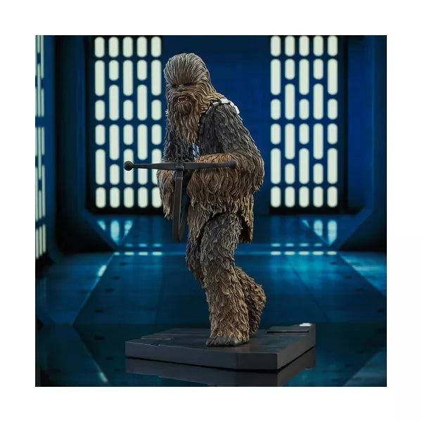 SW PREMIER COLLECTION EP4 CHEWBACCA STATUE