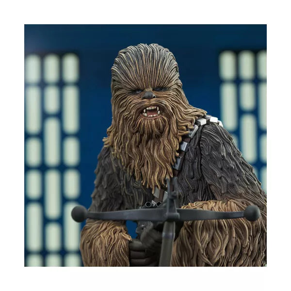 SW PREMIER COLLECTION EP4 CHEWBACCA STATUE