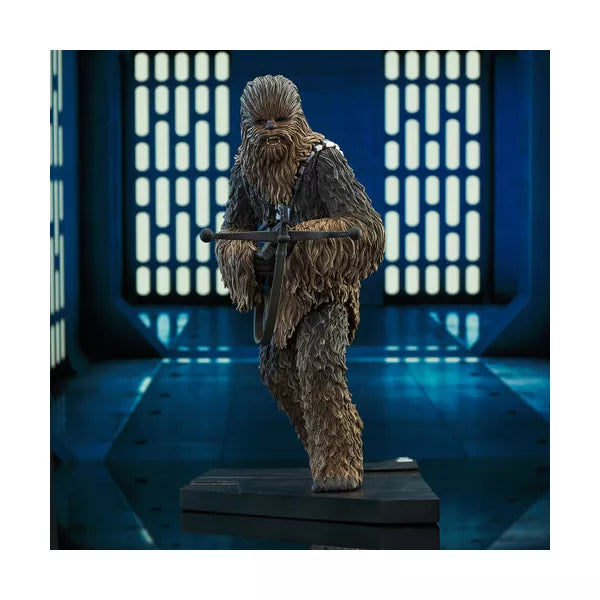 SW PREMIER COLLECTION EP4 CHEWBACCA STATUE