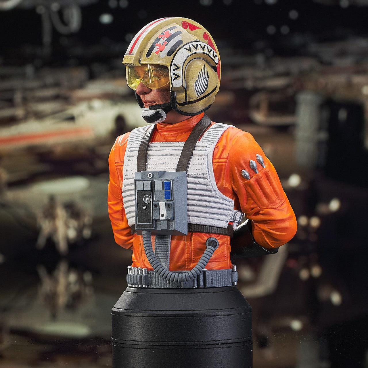 STAR WARS A NEW HOPE RED LEADER 1/6 SCALE BUST
