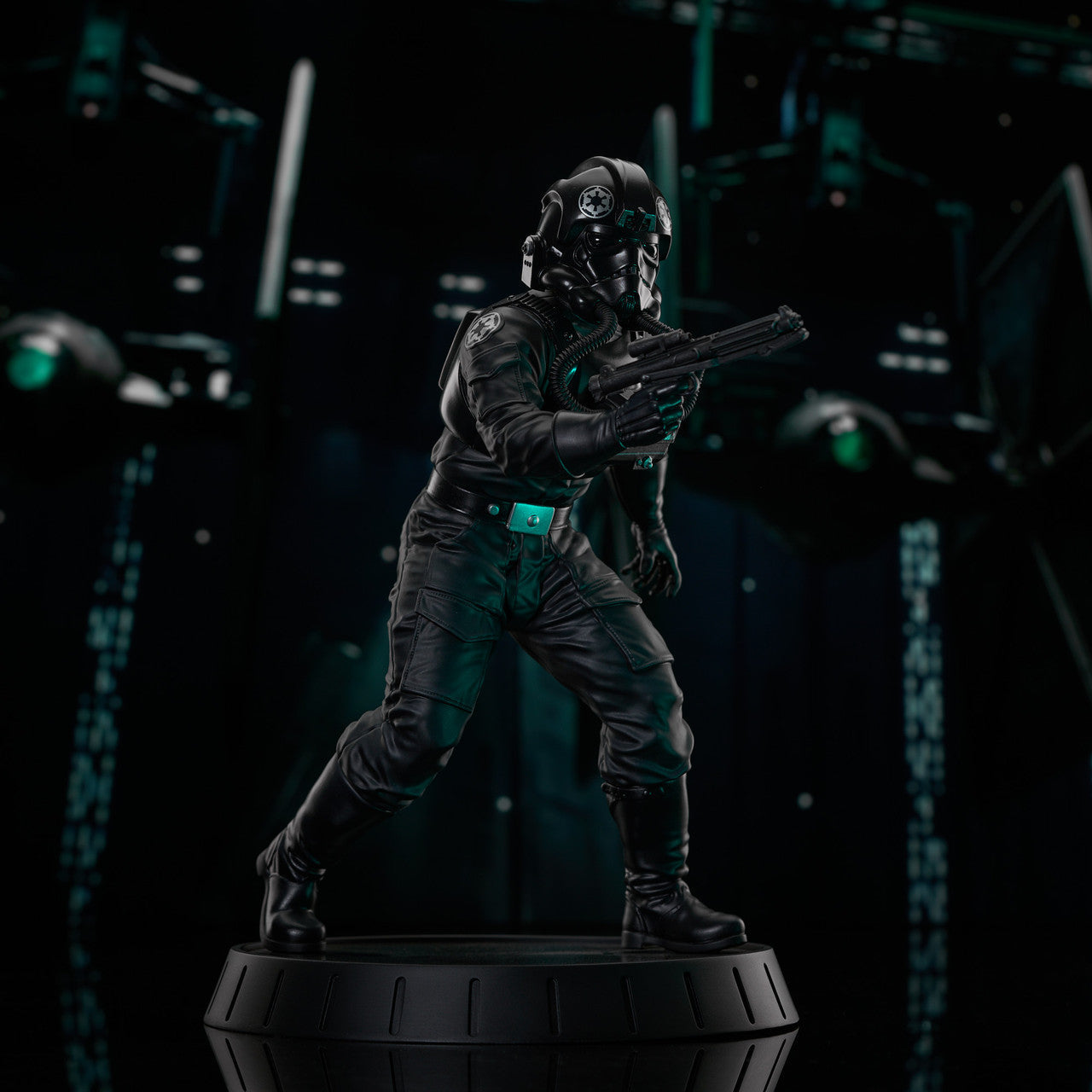 STAR WARS MILESTONES A NEW HOPE TIE PILOT STATUE (C: 1-1-2)