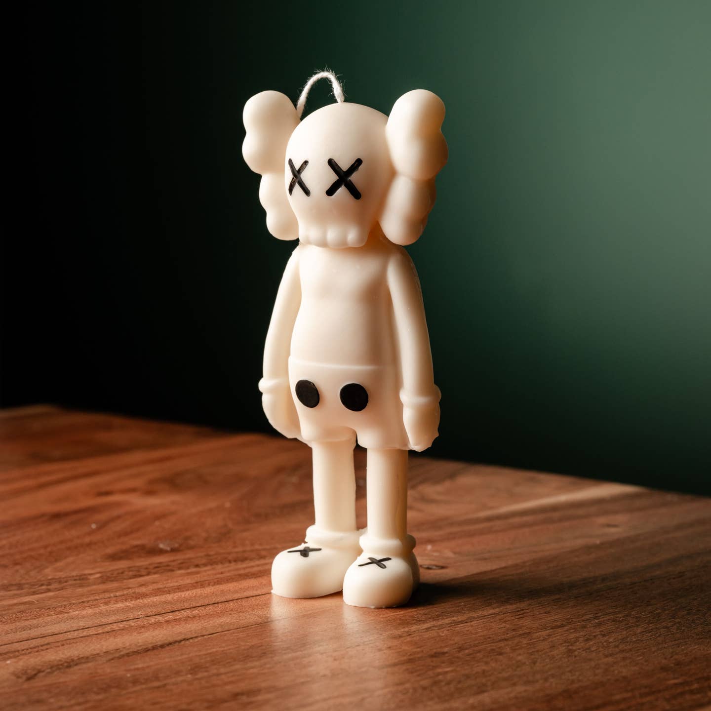 Kaws Companion (Standing) Candle - Artists Impression
