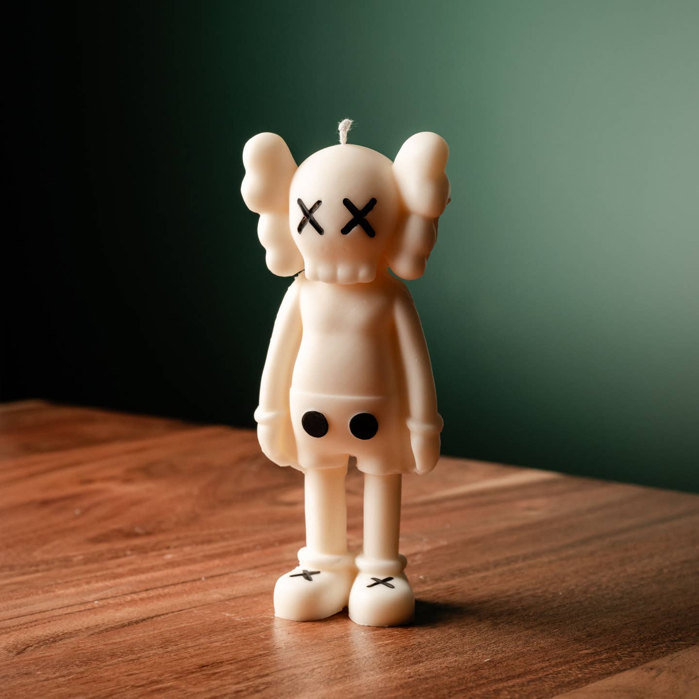 Kaws Companion (Standing) Candle - Artists Impression