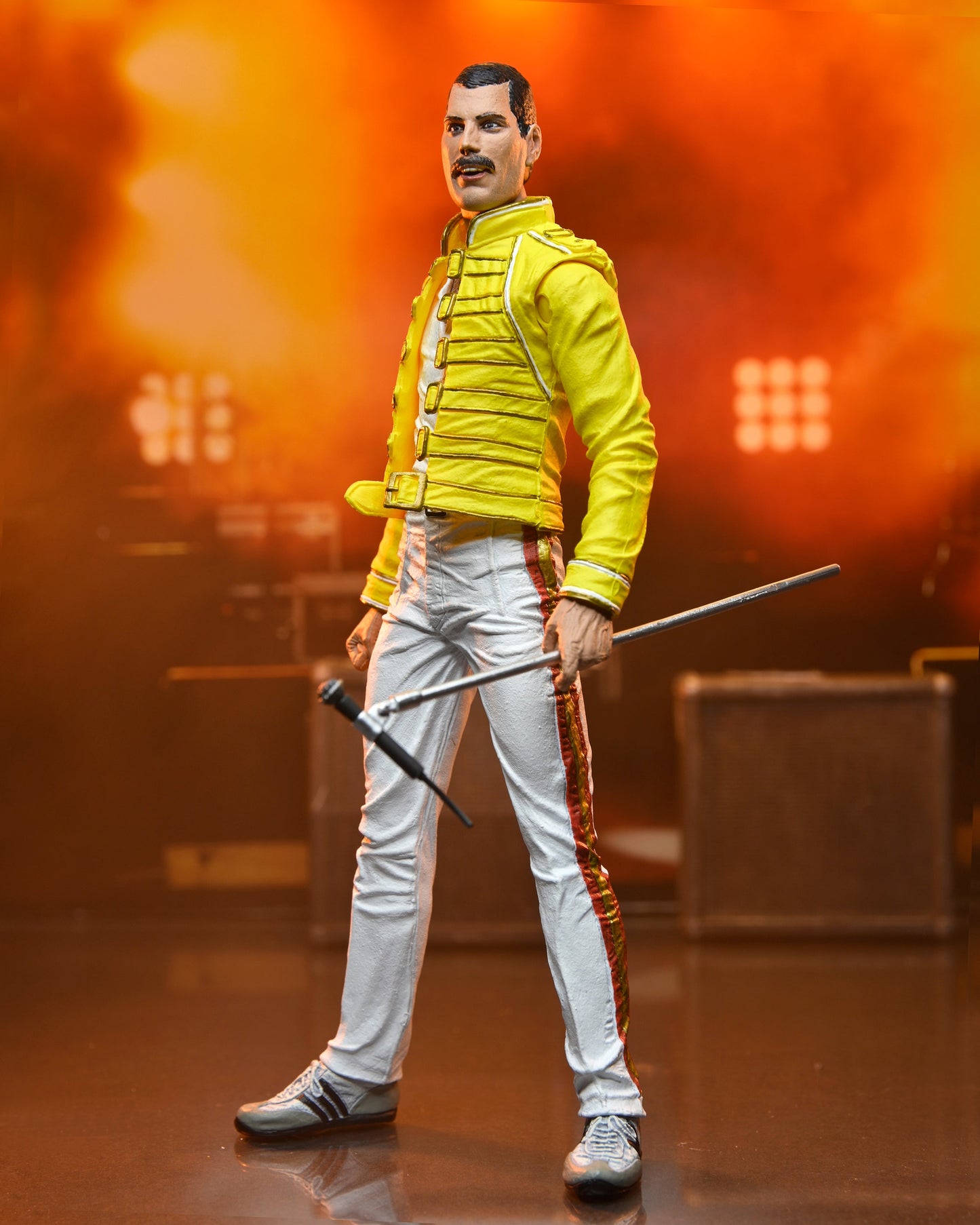 FREDDIE MERCURY – 7 IN SCALE ACTION FIGURE - Kidrobot