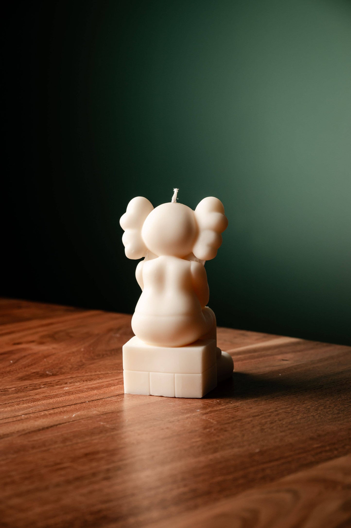 KAWS Passing Through Companion Fiqure - 'Passing through'