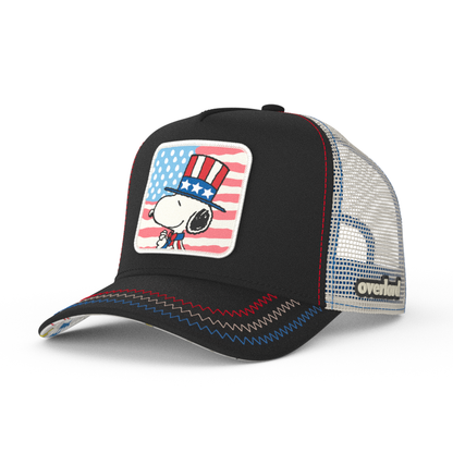 Peanuts: Patriot Snoopy Trucker