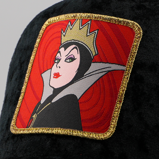 OVERLORD™ x Disney Villains - Evil Queen - Shop Cool Tricks