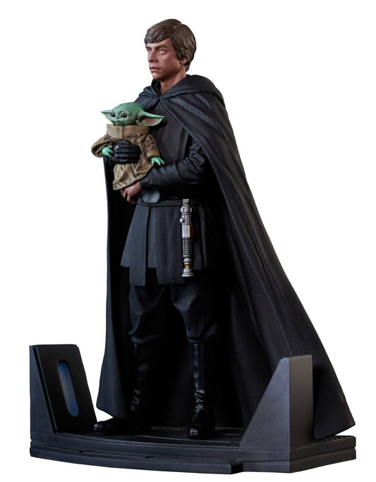 Star Wars Premier Collection: The Mandalorian: Luke Skywalker & Grogu